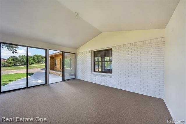 2079 Klingensmith Rd - Photo 6 of 35