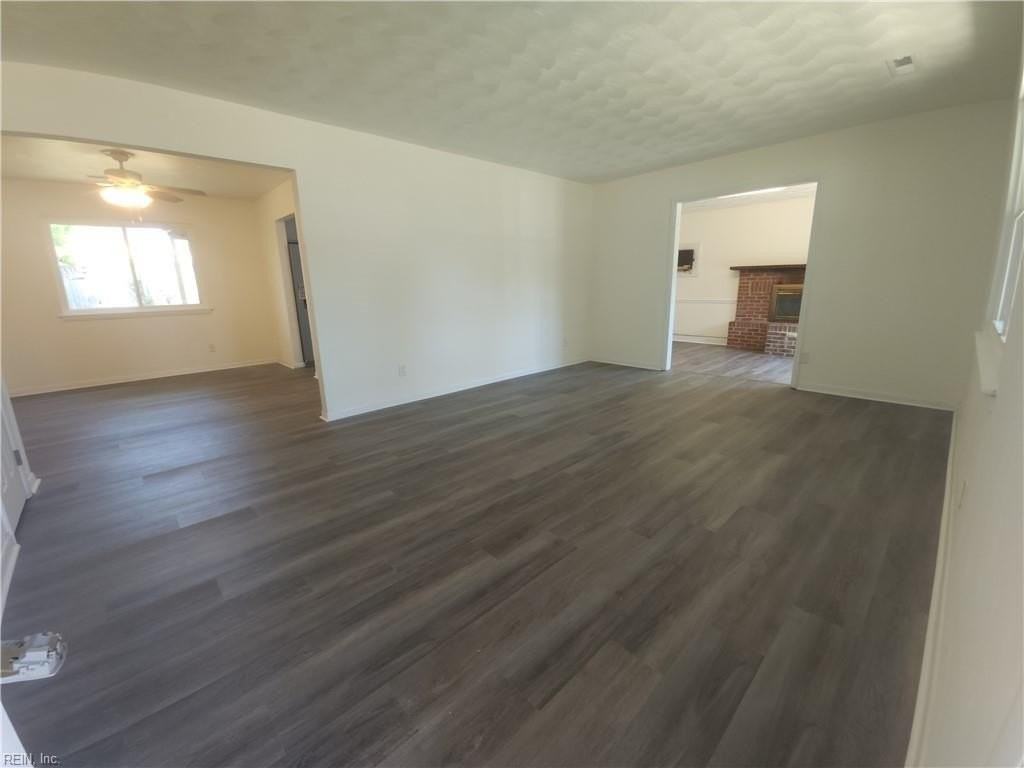 846 Drawbridge Dr - Photo 2 of 24