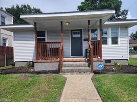 featured image of 2517 Chestnut St