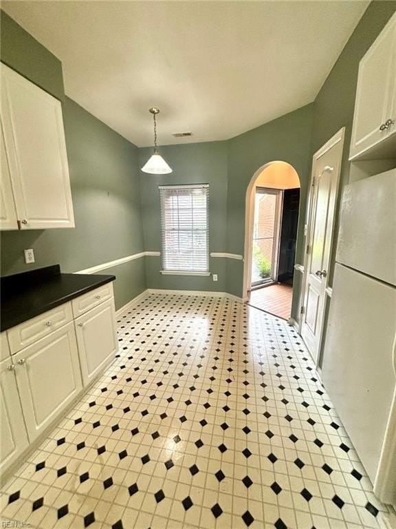 2307 Charing Cross Rd - Photo 5 of 21