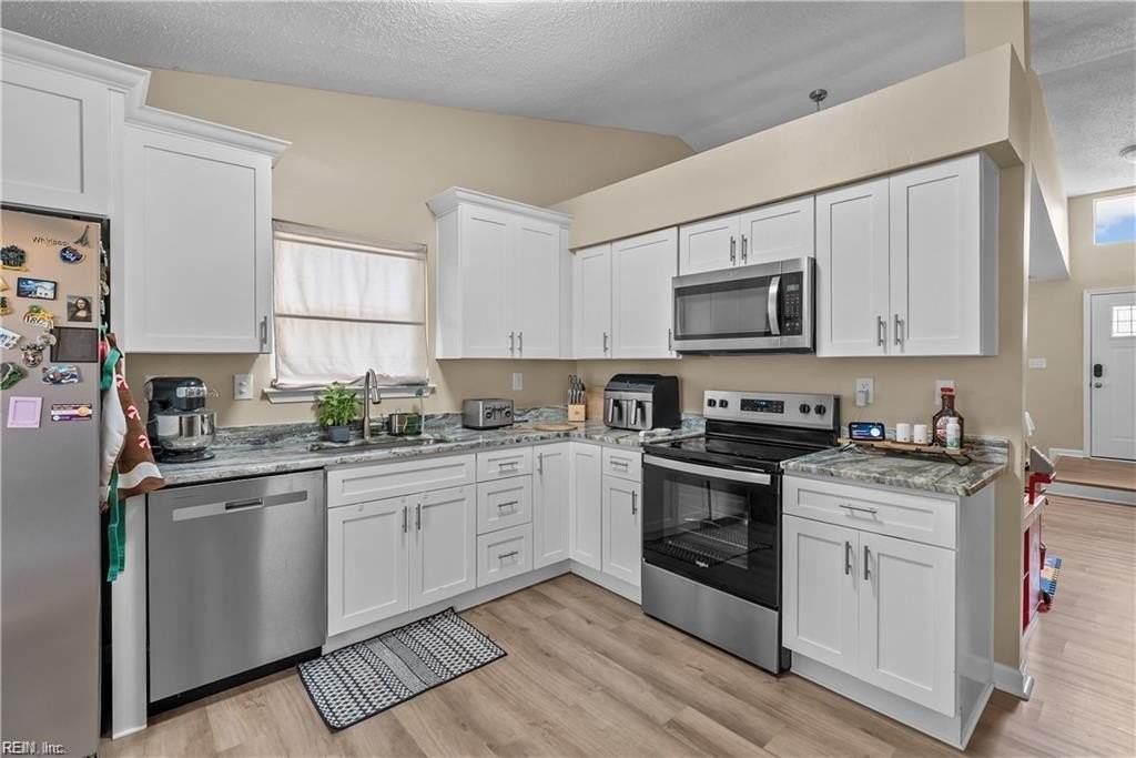 3852 Danville Ct - Photo 7 of 15