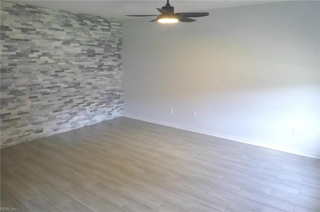 3512 Clover Meadows Dr - Photo 2 of 9