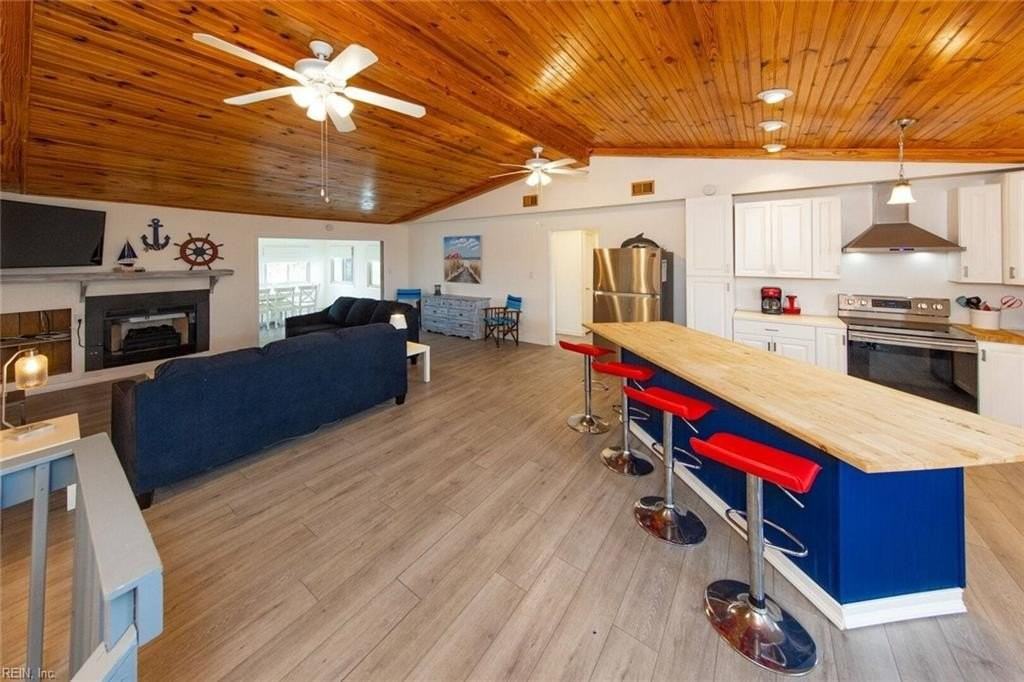 3120 Little Island Rd - Photo 5 of 18