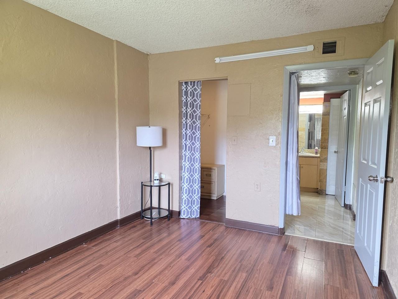 1127 Lake Terry Dr #C - Photo 7 of 12