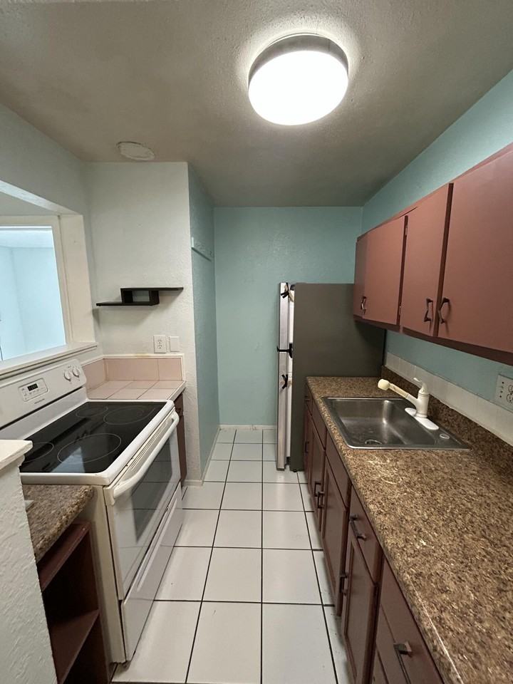 5881 Ne 18th Ave #2 - Photo 2 of 8