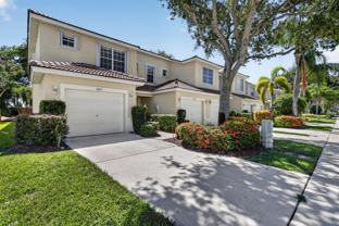 8103 Bellagio Ln - Photo 1 of 1