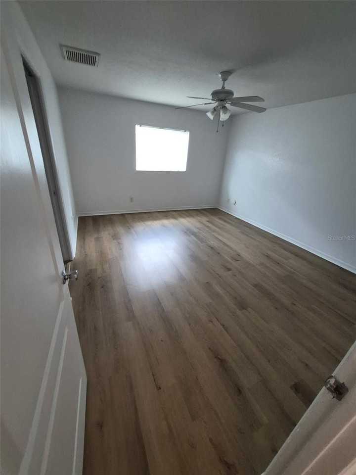 4254 Cynthia Ter - Photo 5 of 14