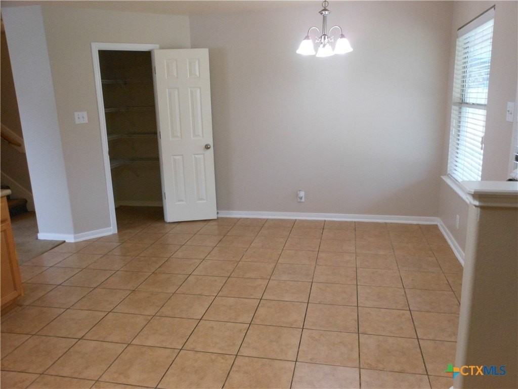 312 Sparrow - Photo 6 of 29