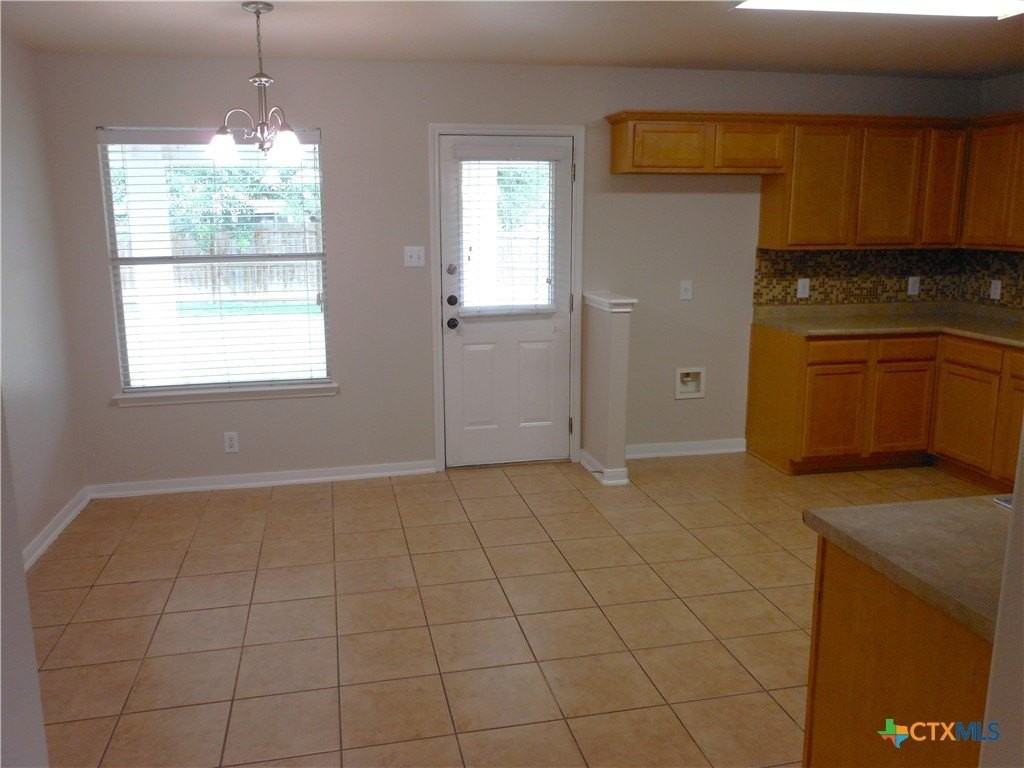 312 Sparrow - Photo 7 of 29
