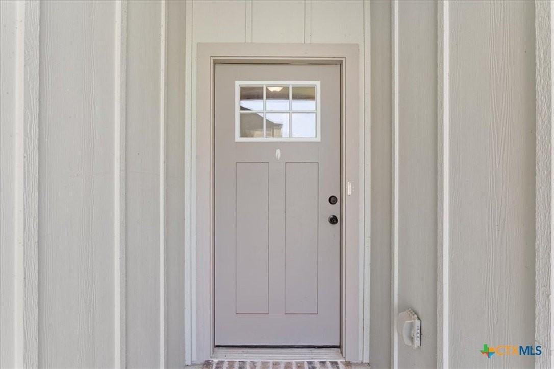 2618 Bolzano Trl - Photo 2 of 36