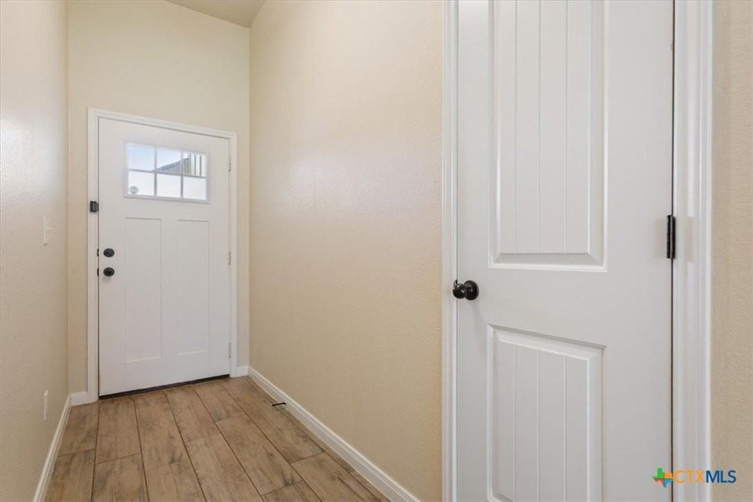 2618 Bolzano Trl - Photo 3 of 36