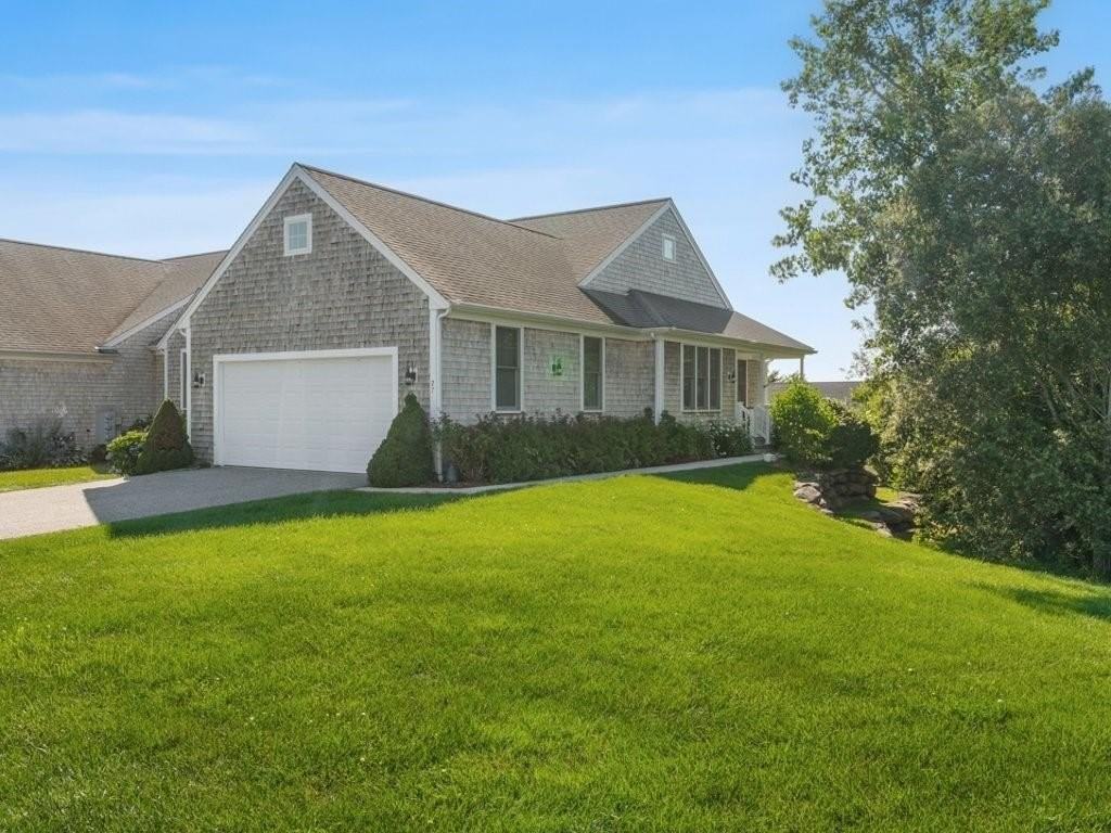 27 Sanderling Way