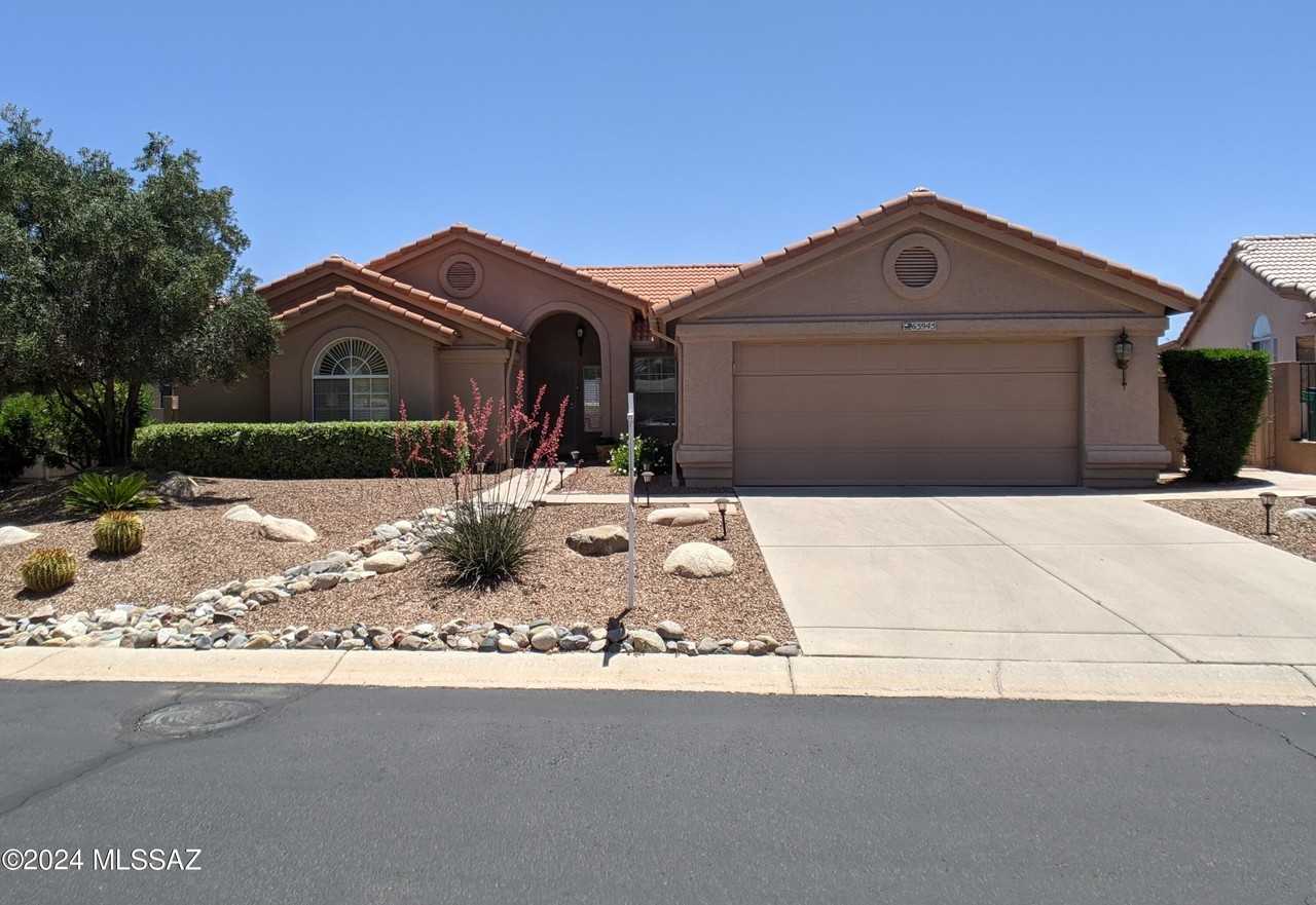 63945 E Orangewood Ln - Photo 2 of 29
