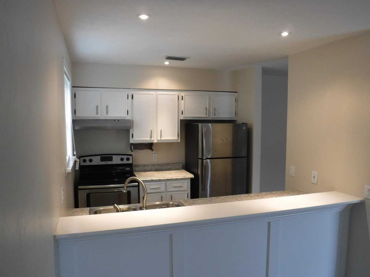 2308 Sylvan Ct #A - Photo 6 of 17