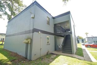 2325 W Pensacola St #223 - Photo 1 of 1
