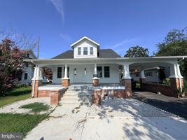 featured image of 1004 West St