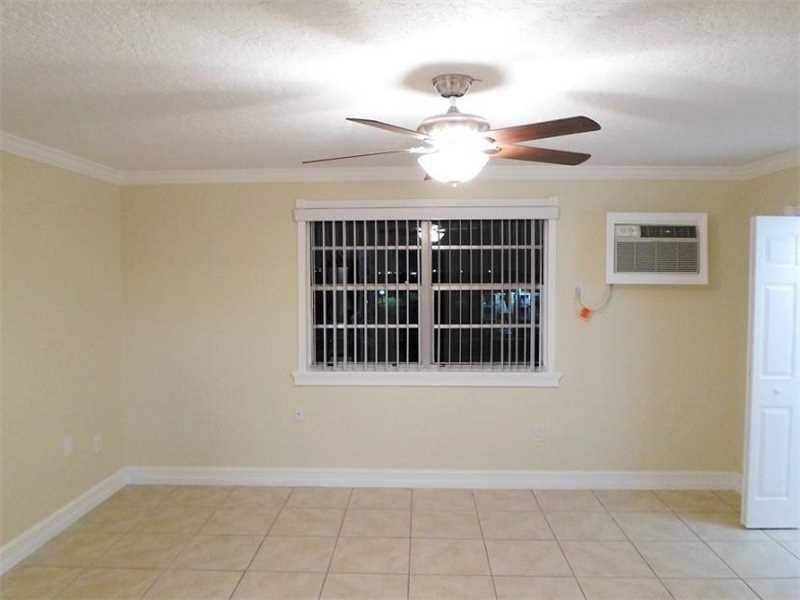 6960 Northwest 186 Street - Photo 3 of 10