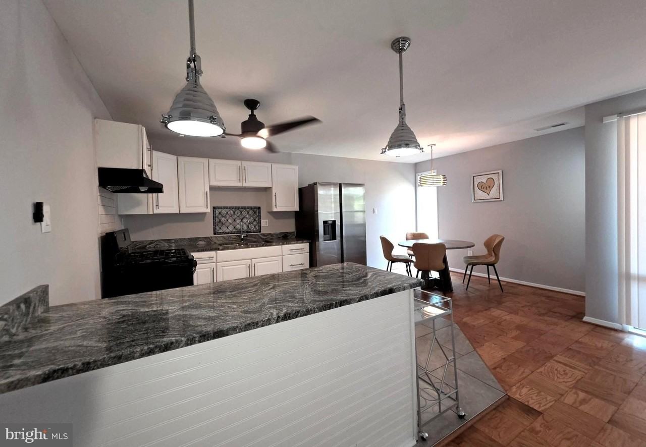 7316 Donnell Pl #B2 - Photo 5 of 31