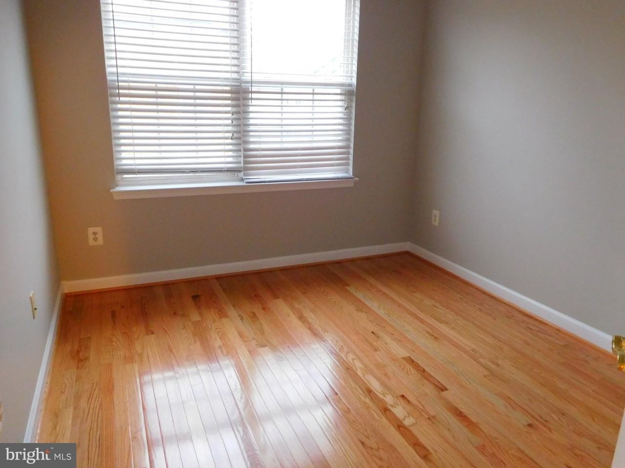 4302 Talmadge Cir - Photo 7 of 16