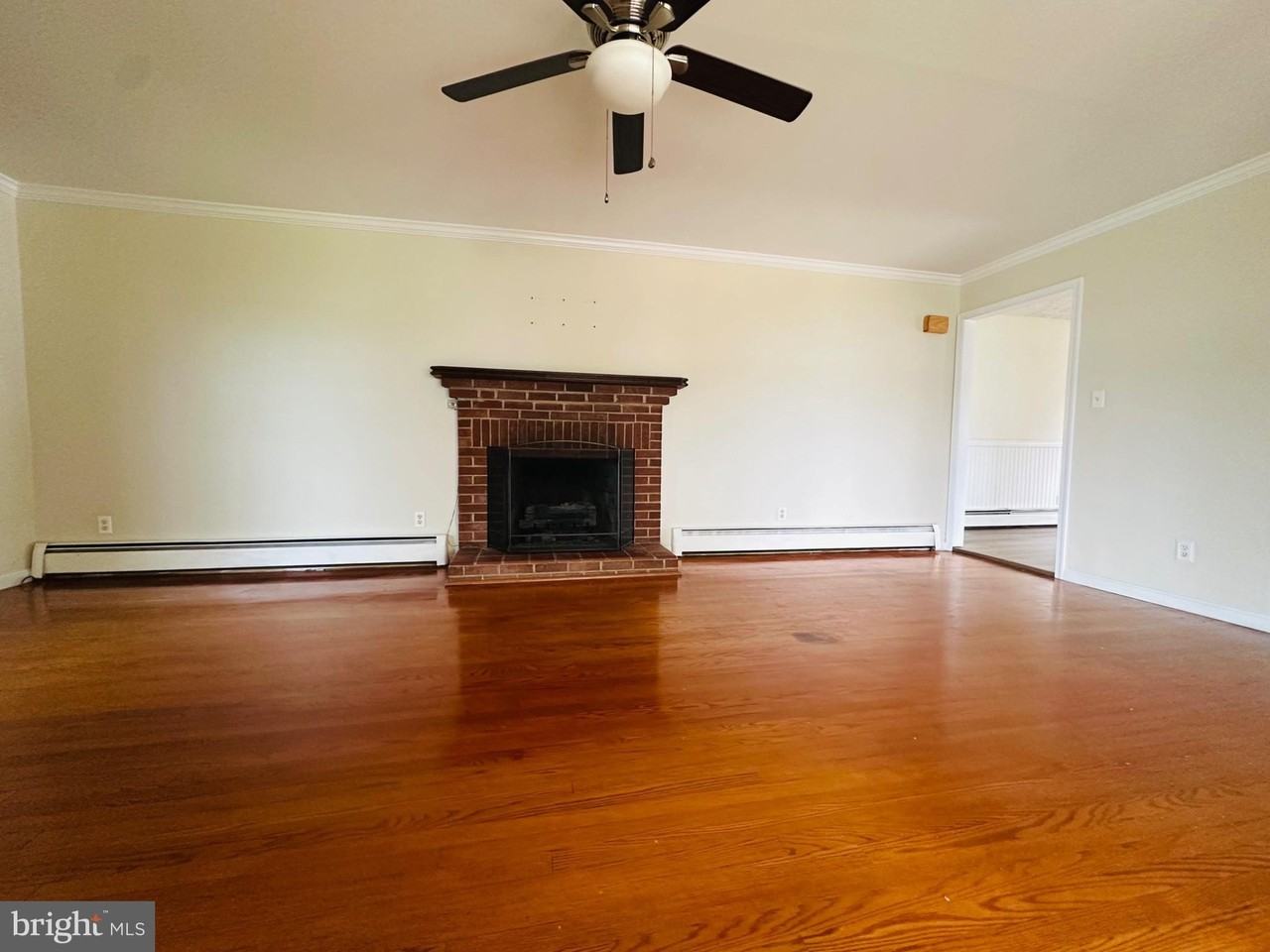 39534 Potomac Ave - Photo 6 of 17