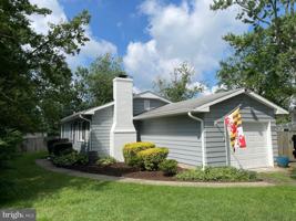 featured image of 206 Willis Ave