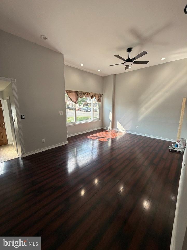 5137 Euston Ct - Photo 5 of 29