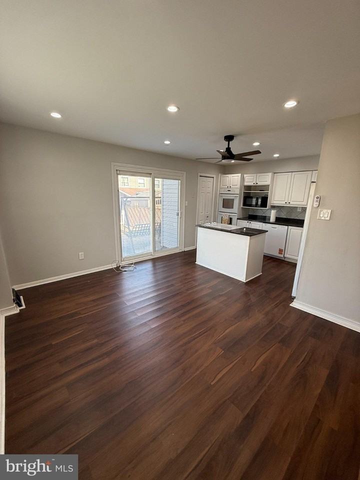 5137 Euston Ct - Photo 7 of 29