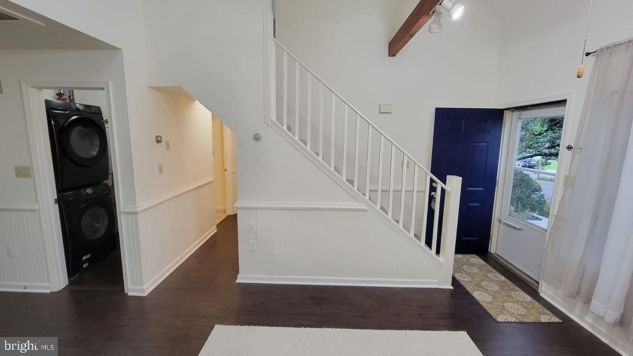 115 Deer Hill Ct - Photo 3 of 28