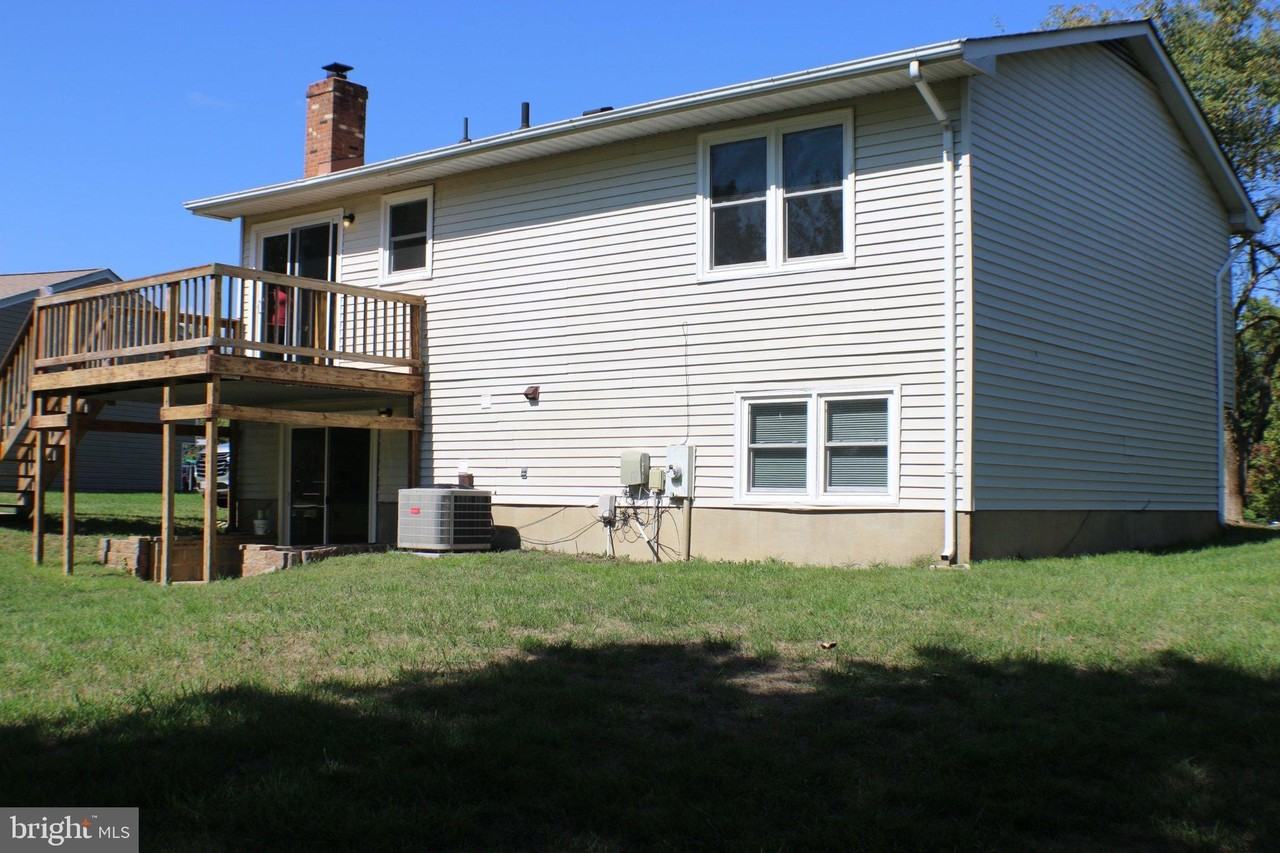 5077 Macnamara Dr - Photo 4 of 5