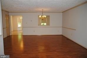 114 Park Cove Dr - Photo 5 of 37