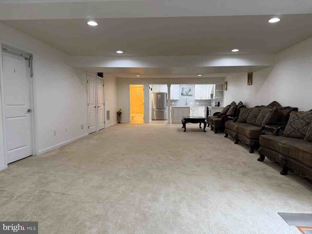 1 Warbler Ct - Photo 7 of 17