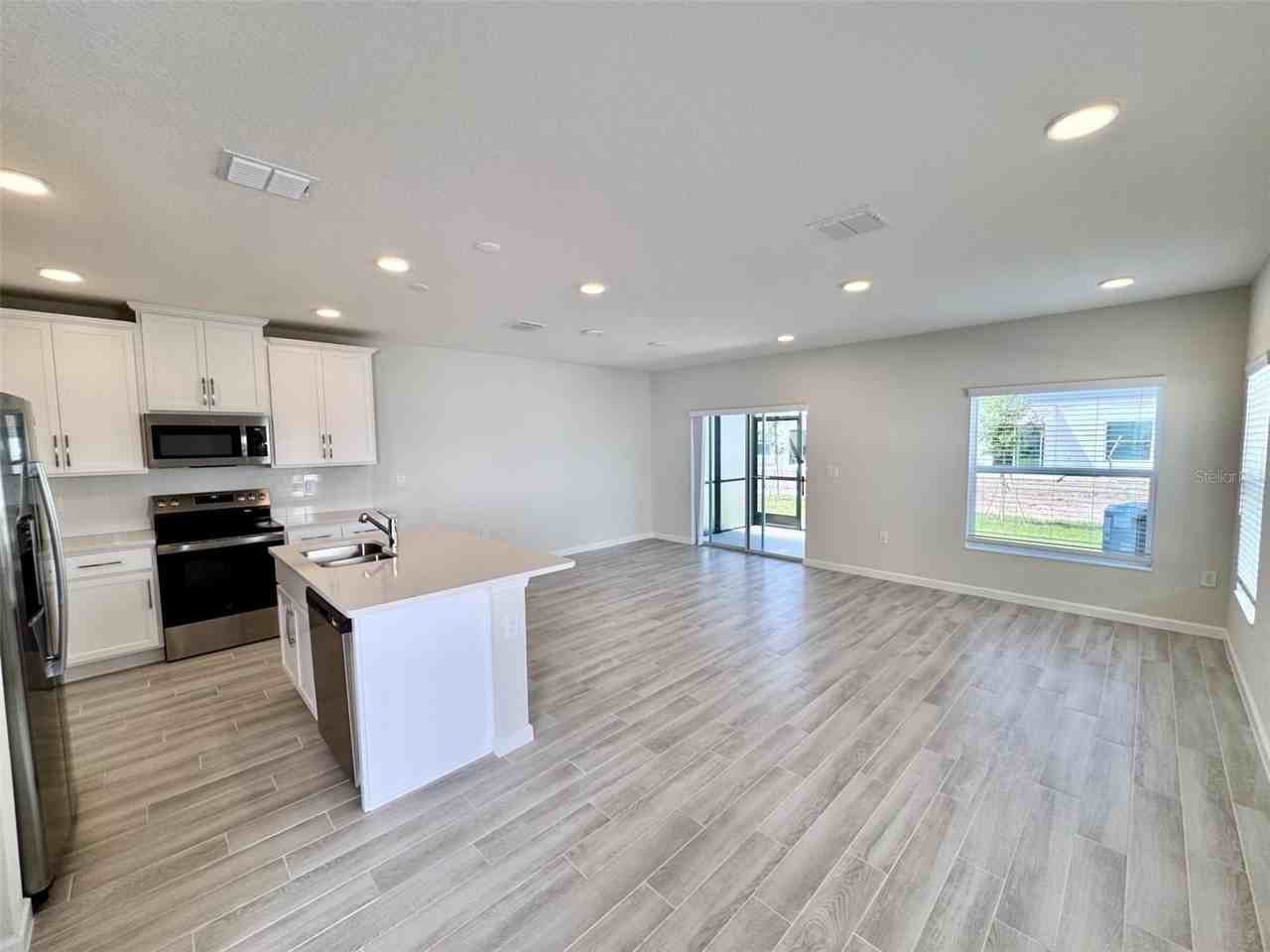 5094 Rain Shadow Dr - Photo 5 of 30