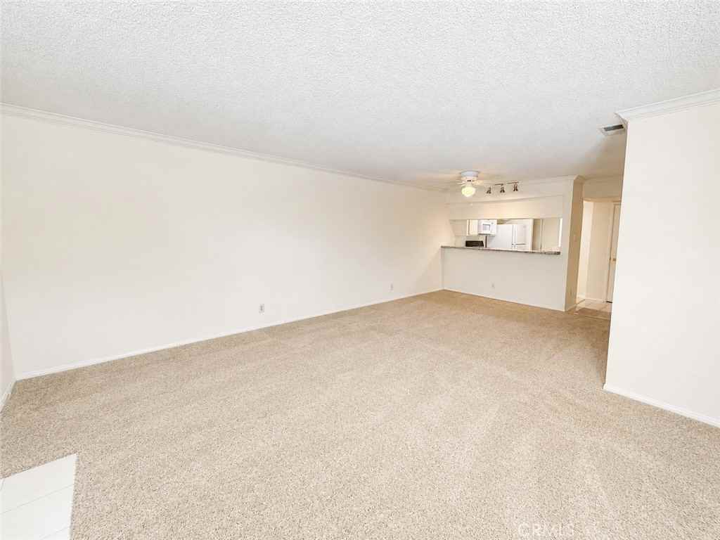 10655 Lemon Ave Apt 202 - Photo 5 of 19