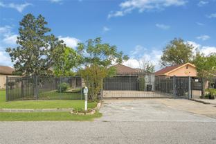 9208 Carousel Ln - Photo 1 of 1