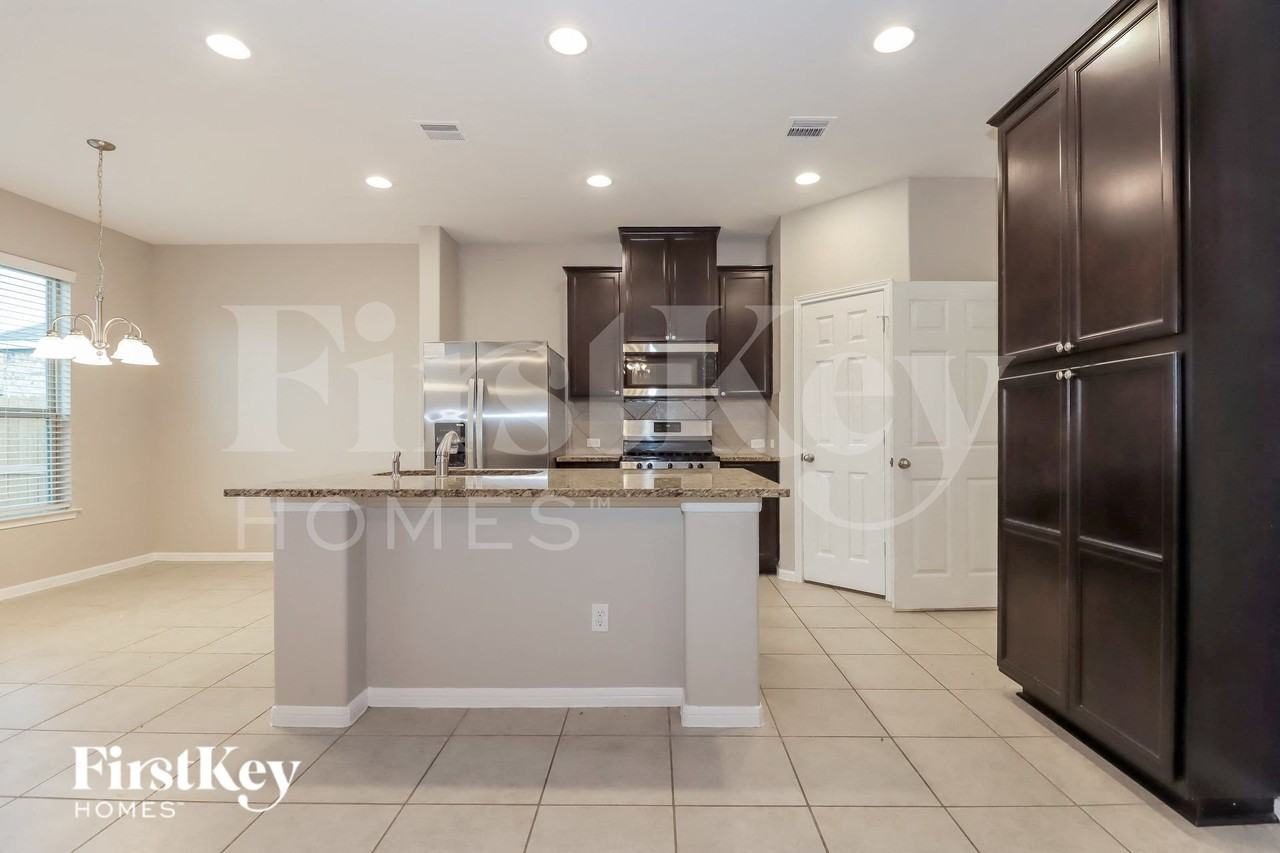 12907 Silverbank Run Dr - Photo 6 of 15