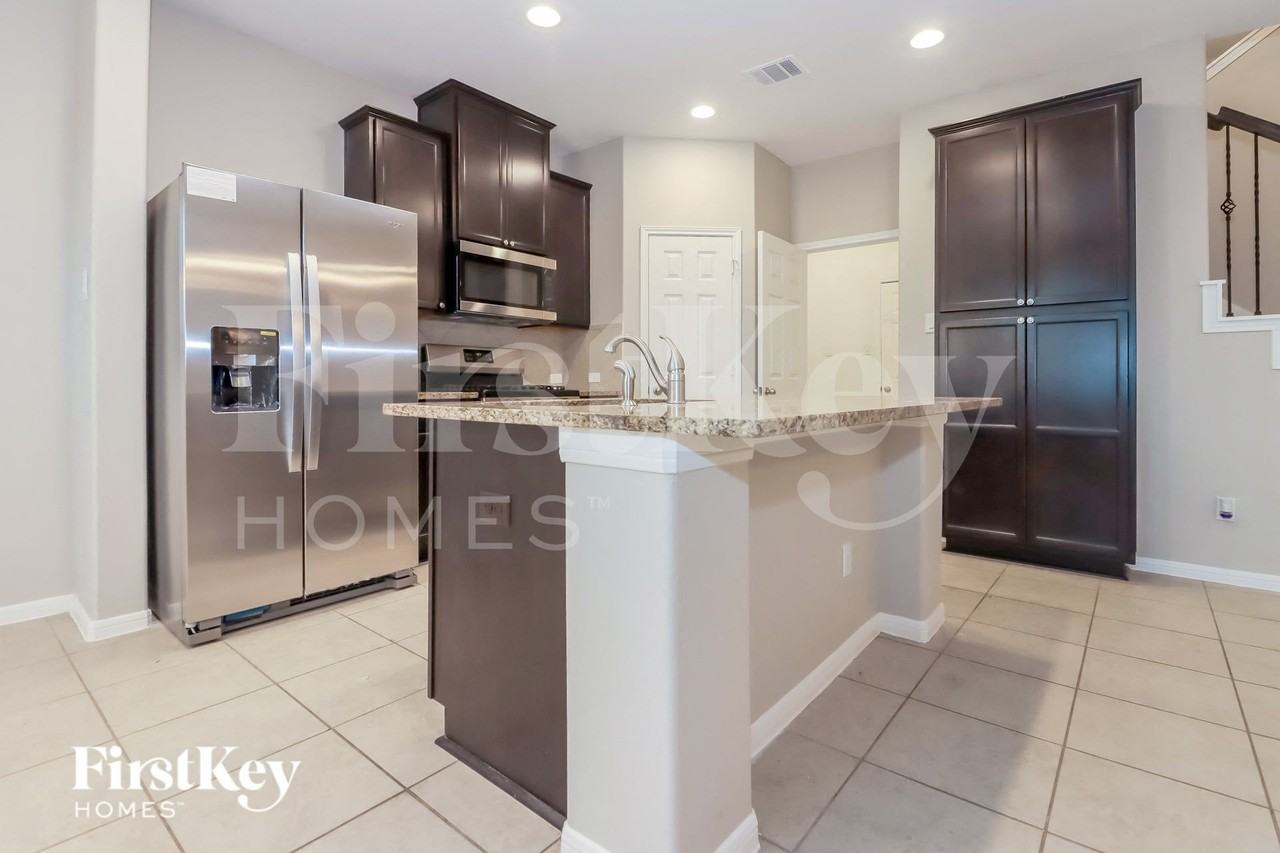 12907 Silverbank Run Dr - Photo 7 of 15