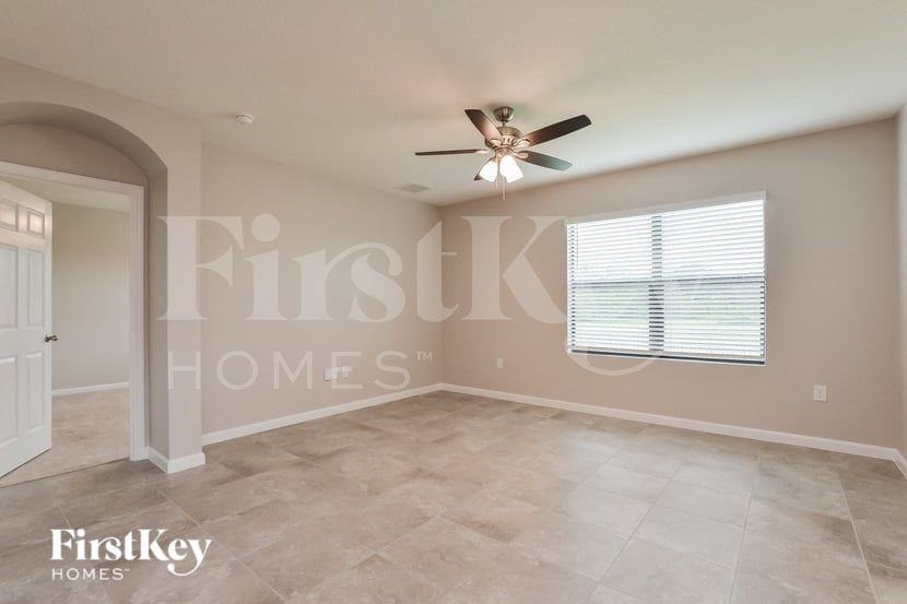 3747 Loggerhead Ln - Photo 2 of 16