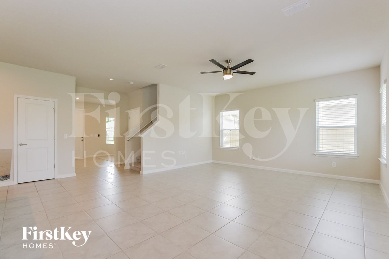 3598 Lazy River Ter - Photo 3 of 19