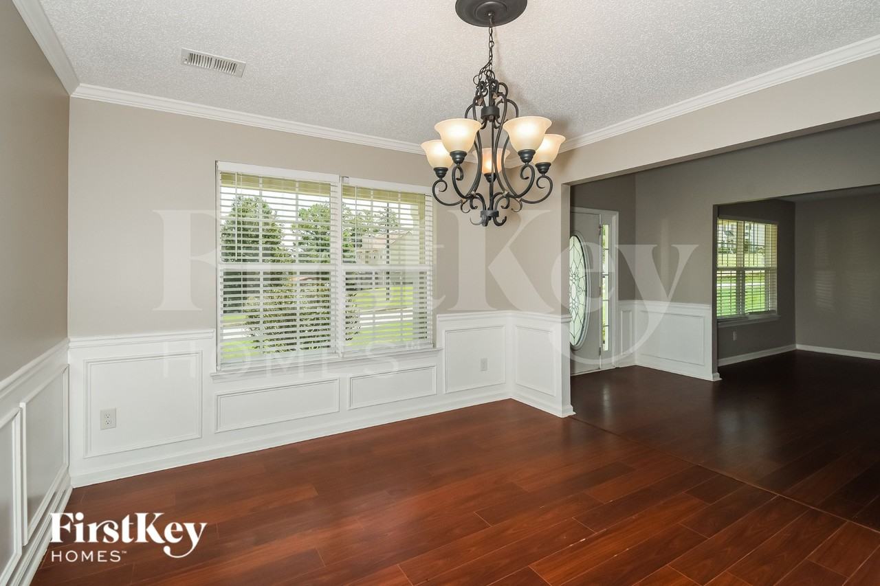 169 Freedom Dr - Photo 4 of 16