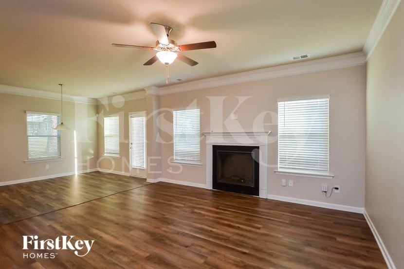 6286 Odum Cir Nw - Photo 2 of 15