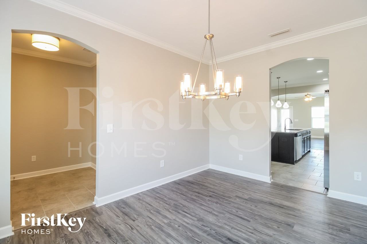 2448 Moss Grove Xing - Photo 3 of 15