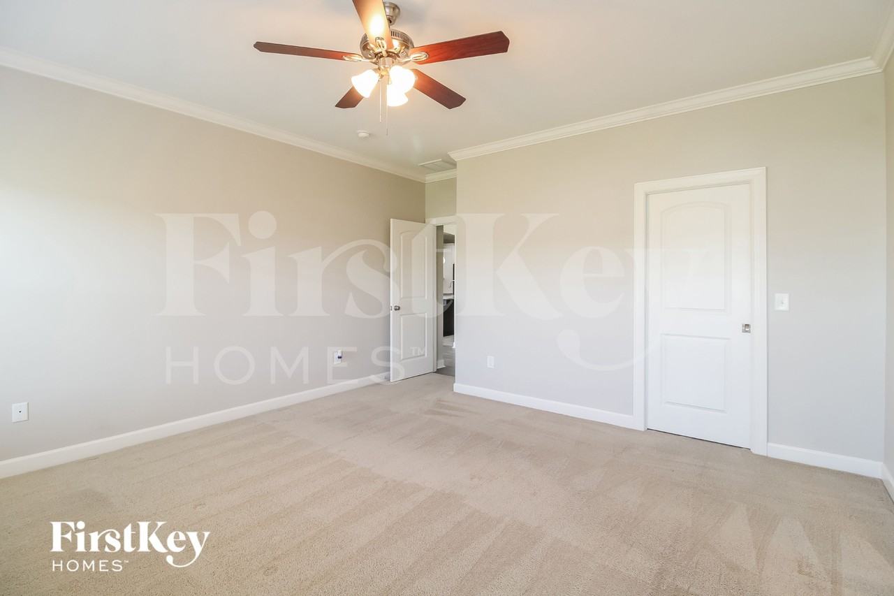 2448 Moss Grove Xing - Photo 6 of 15
