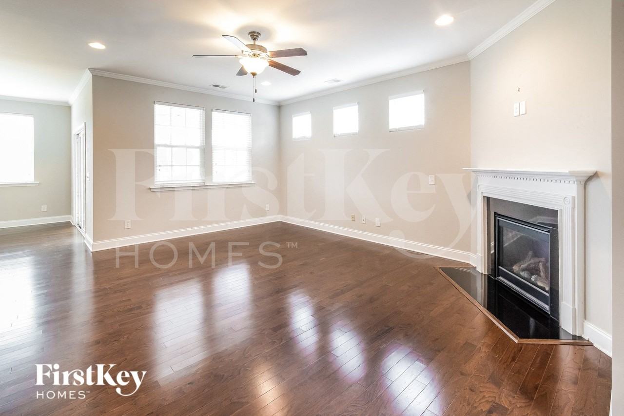 106 Yaupon Holly Cir - Photo 3 of 15