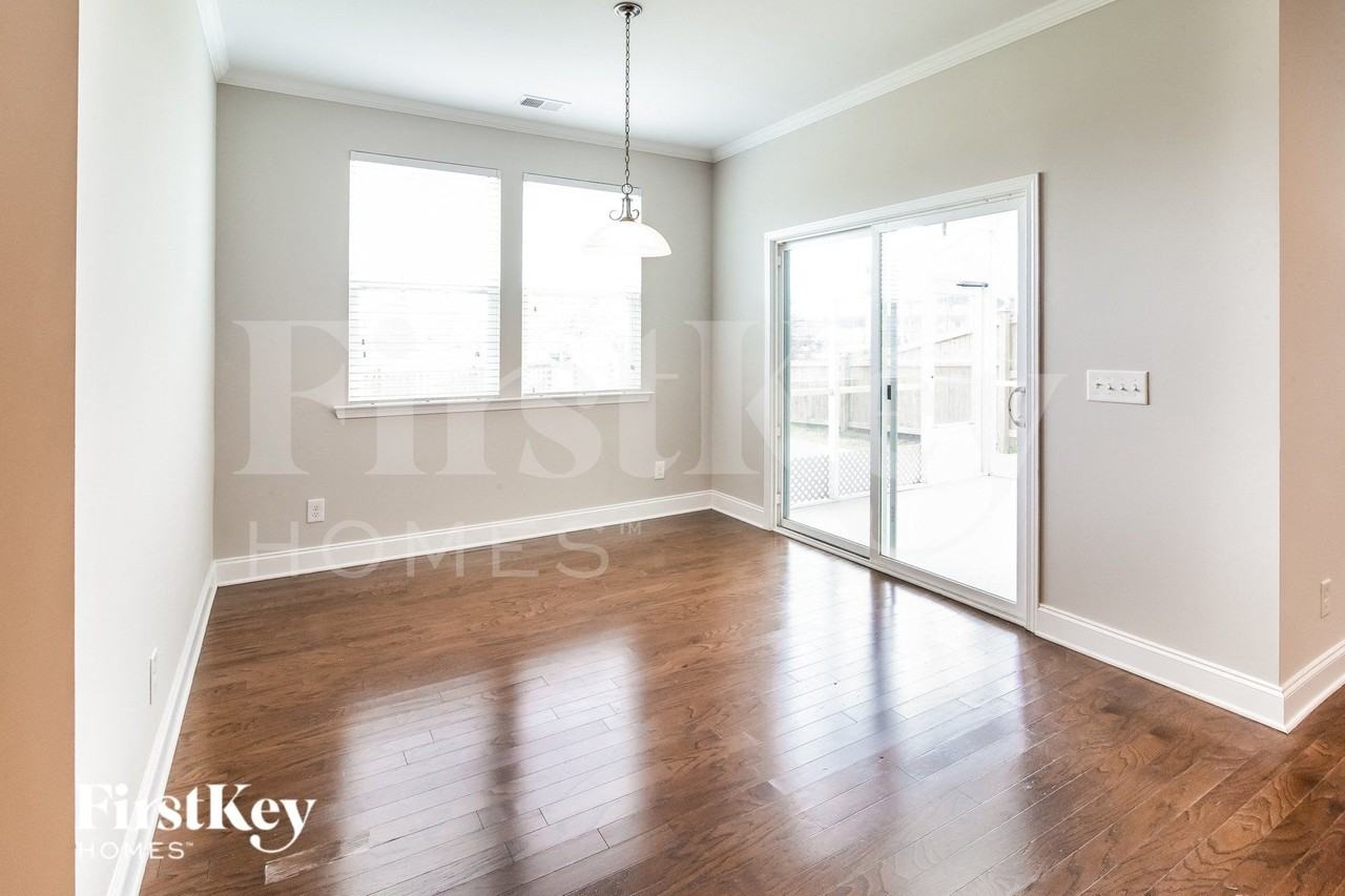 106 Yaupon Holly Cir - Photo 4 of 15