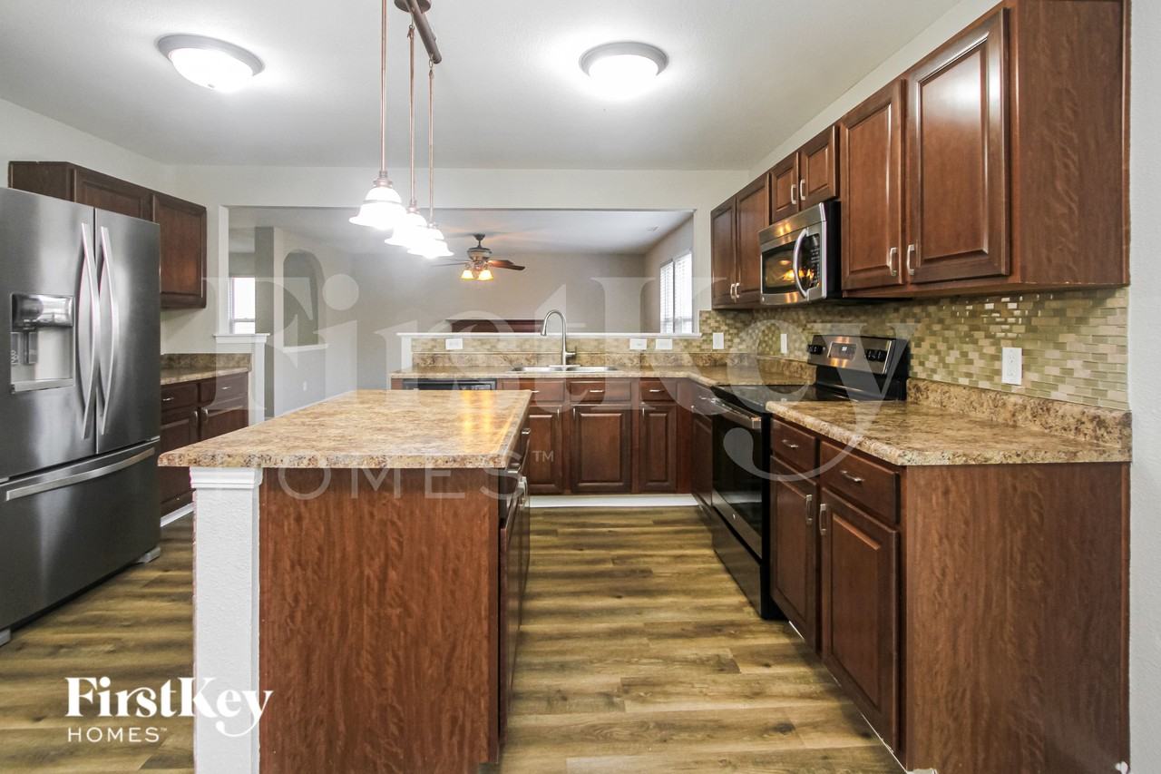 8419 Burket Way - Photo 5 of 19