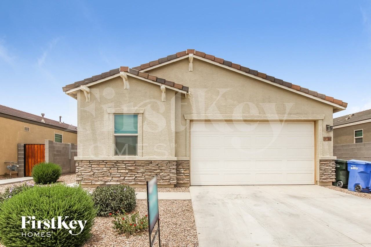 9738 W Getty Dr