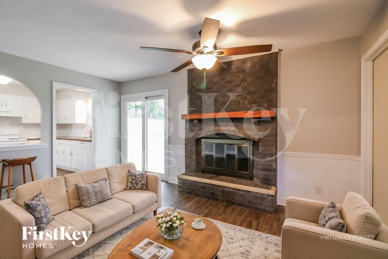 9805 Nw View Coves Dr - Photo 5 of 18