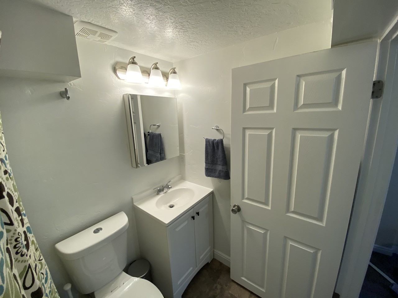 950 Se, - Photo 2 of 10