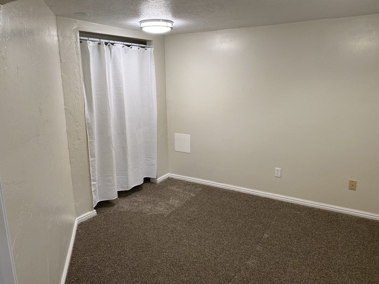 950 Se, - Photo 7 of 10