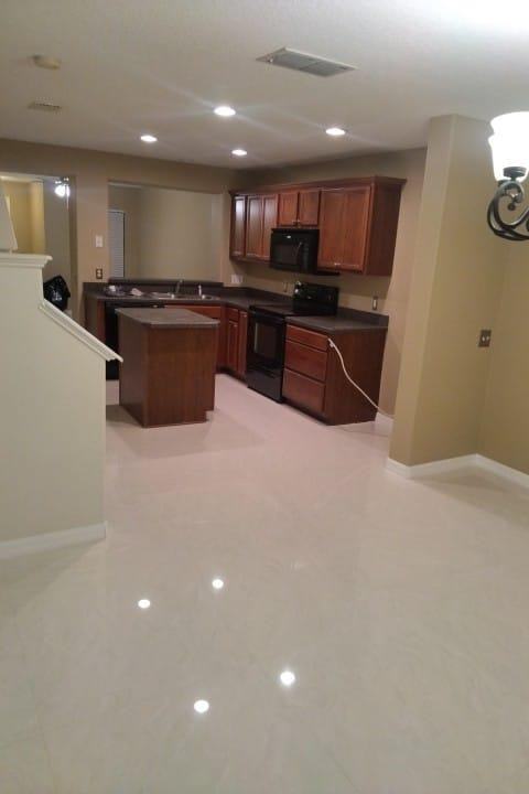 2568 Hidden Cove Ln - Photo 2 of 15
